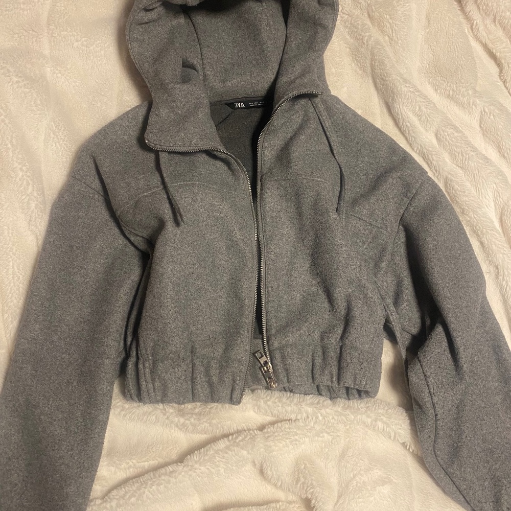 Grey Zara Cropped Zip Up Hoodie